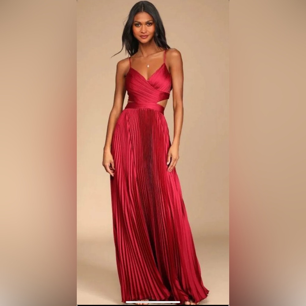 Lulus Got the Glam Red Pleated Cutout Maxi Dress